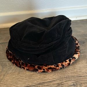 Yehasso vintage crushed velvet hat one size fits all
